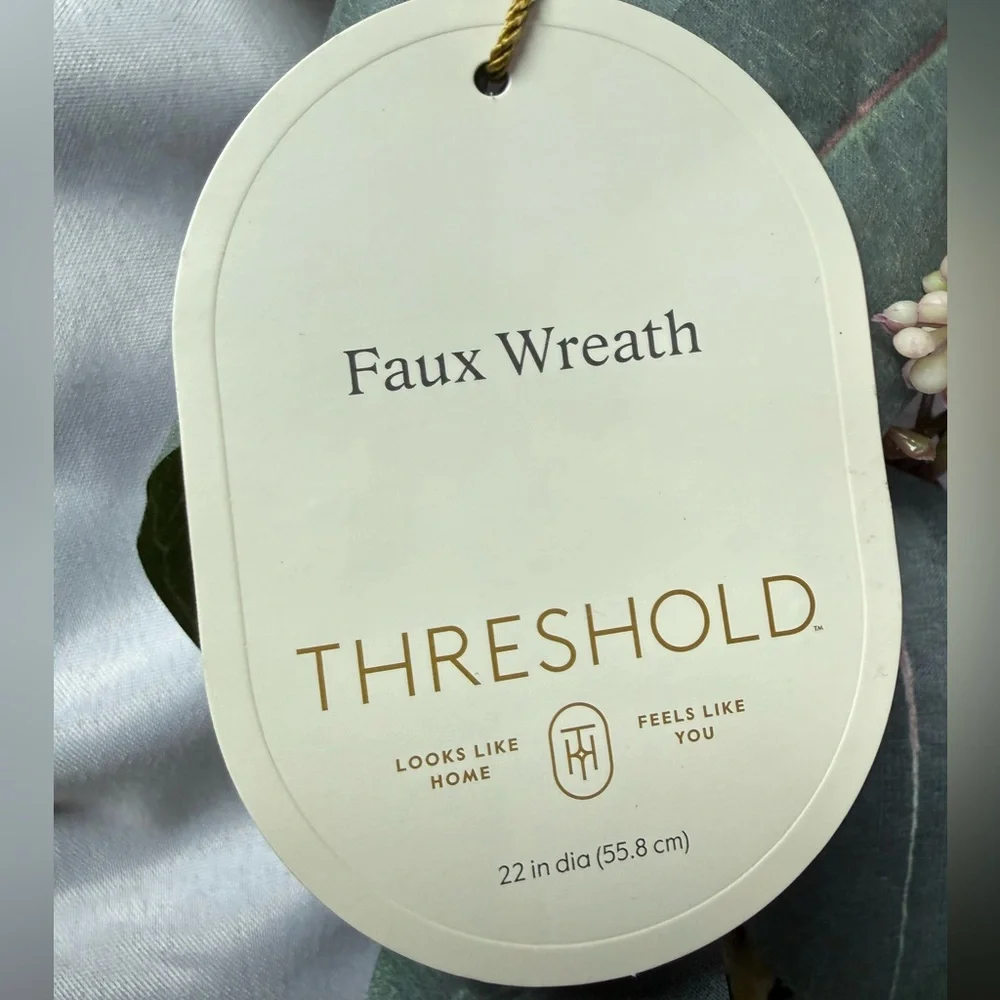 Threshold Green and Gold Wreath 22 inch NWT